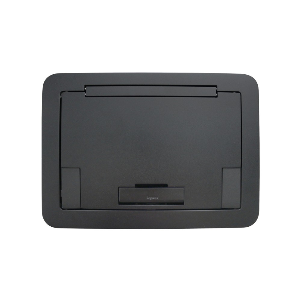 Middle Atlantic Products EFB45BTBK socket-outlet Black