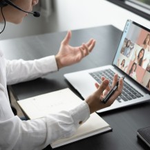 Boom UNO Vertical Video Bar: All-in-one webcam, mic, and speaker. Full HD 1080p,