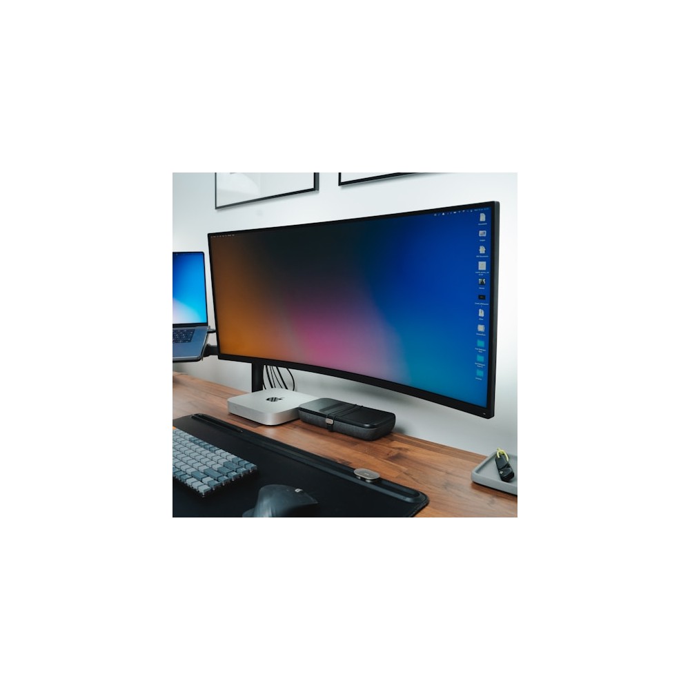 NZS ONESCREEN HUBWARE BOX FOR TL7, I7 PC WITH WIN11, TRACKCAM, KEYBOARD